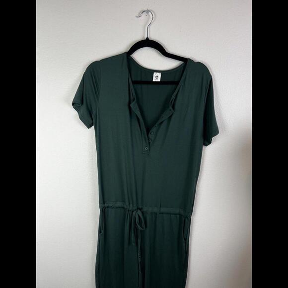 Senita Weekend Jumpsuit Green Size Large Athletic - Picture 3 of 9